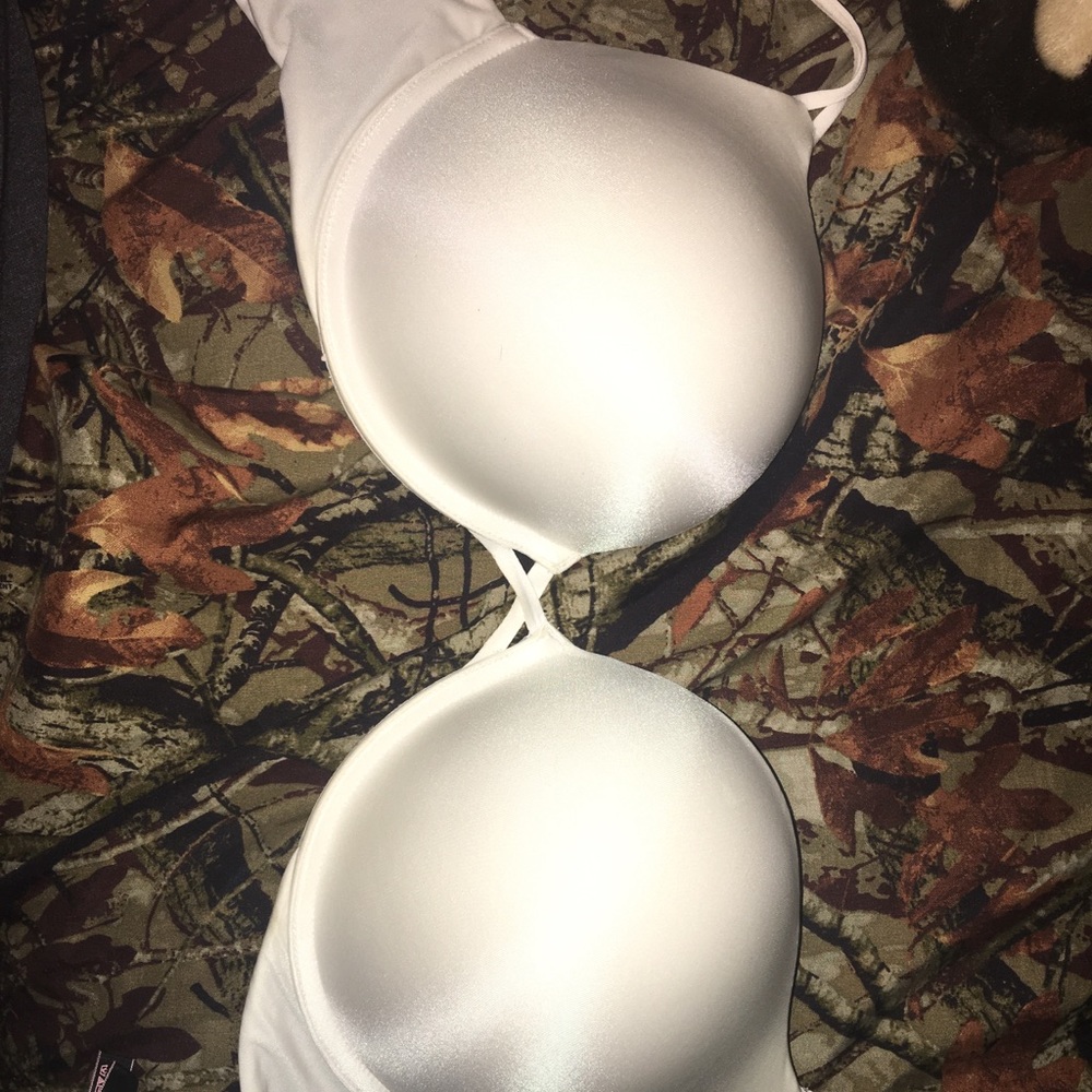 Bombshell 38c